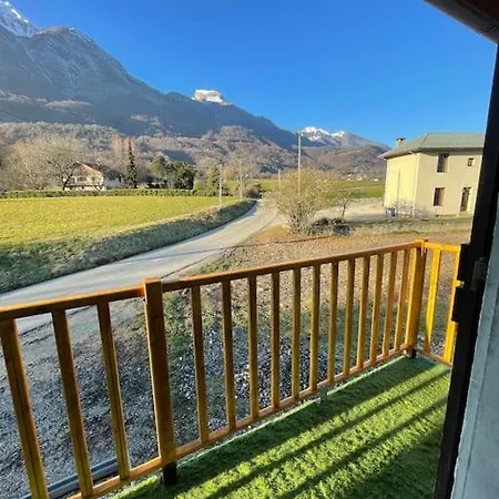 Maison Mitoyenne 60m2 En Campagne *
