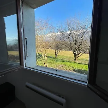 Maison Mitoyenne 60m2 En Campagne