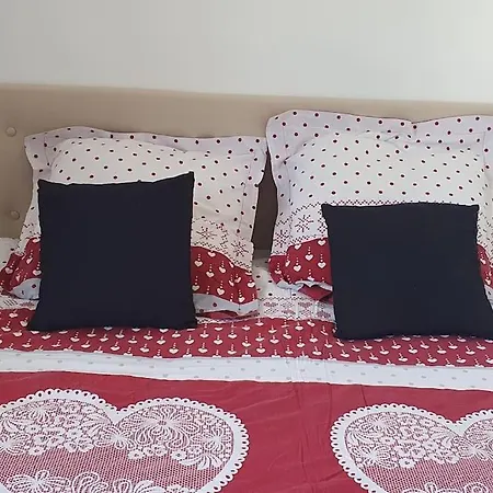 Maison Mitoyenne 60m2 En Campagne Apartment Montailleur
